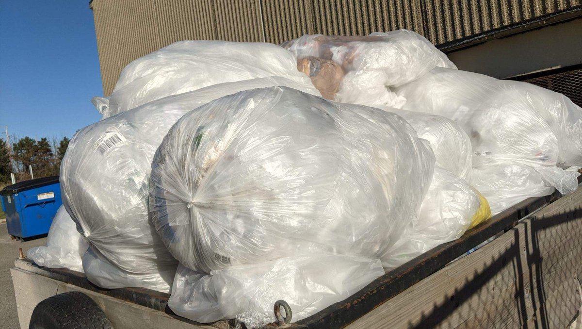 StudentNh's tweet photo. Thank you for filling our bins this year, especially the last 15 days. You really came through! Over 3000lbs of plastic this year!!! ♻️ A special thanks to those who weighed and delivered. We couldn't have done it without you!
#nhstuco  #Recycle2Win #TrexRecyclingChallenge https://t.co/okpeuTagR8