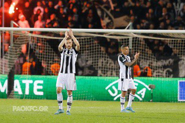 PAOK_FC_JP's tweet photo. 皆さんを誇りに思います。私たちは戻ってきます! #PAOK #Realoaded https://t.co/yDd7ujJWxd