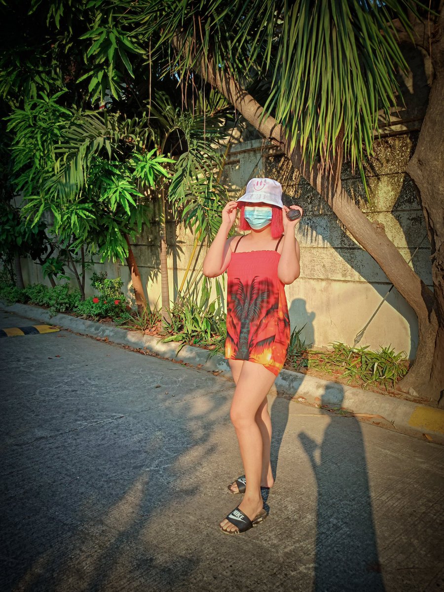 Mont2Montano's tweet photo. SUMMER🏖️💖 https://t.co/qDI81rFQYr