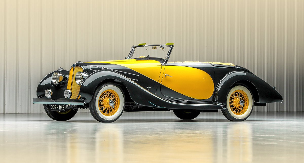 #FrenchCarFriday 🇫🇷
The coachbuilding masterpieces created under the #Figoni_et_Falaschi name are well documented. But even before partnering with Falaschi in 1935, Figoni built some beautiful cars, like this stunning #Delahaye that captures the style and elegance of art déco 👌