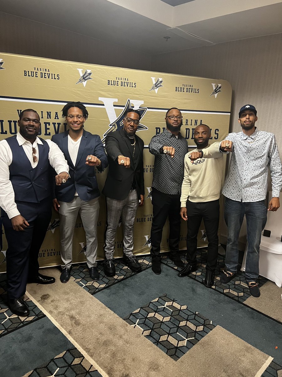 Coach Flee tweet media