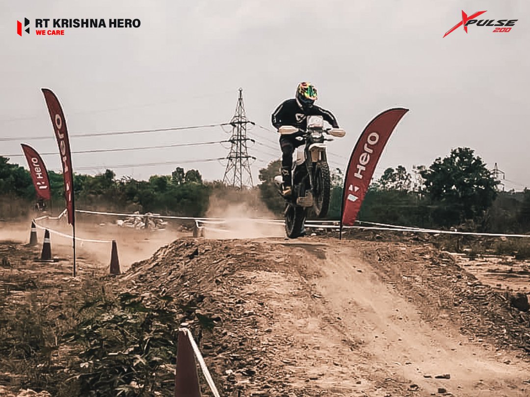 RtKrishnaHero's tweet photo. Never Stop The Ride #xtracks
Xpulse mass participating event organized Hero MotoCorp.

To join our club
Call us on : 9865262136

#rtkrishnahero #xtracks #xpulseride #xtrail #heromotorsports #offroading #heromotorsports #heroxpulse200 #happiness #saferide #tracks #xpulse2004v https://t.co/lm7ctB5bos