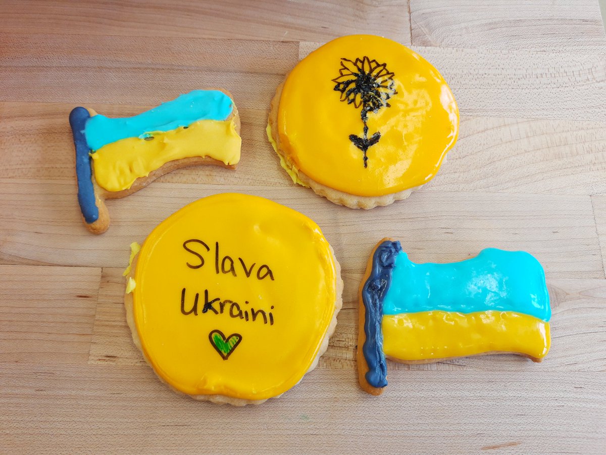 msplato1's tweet photo. Our baking classes were thrilled to be a part of the fundraiser for Ukraine that was organized by @StamfordNation student council @dsbn @DSBNTech https://t.co/lzrJWZJ0fN