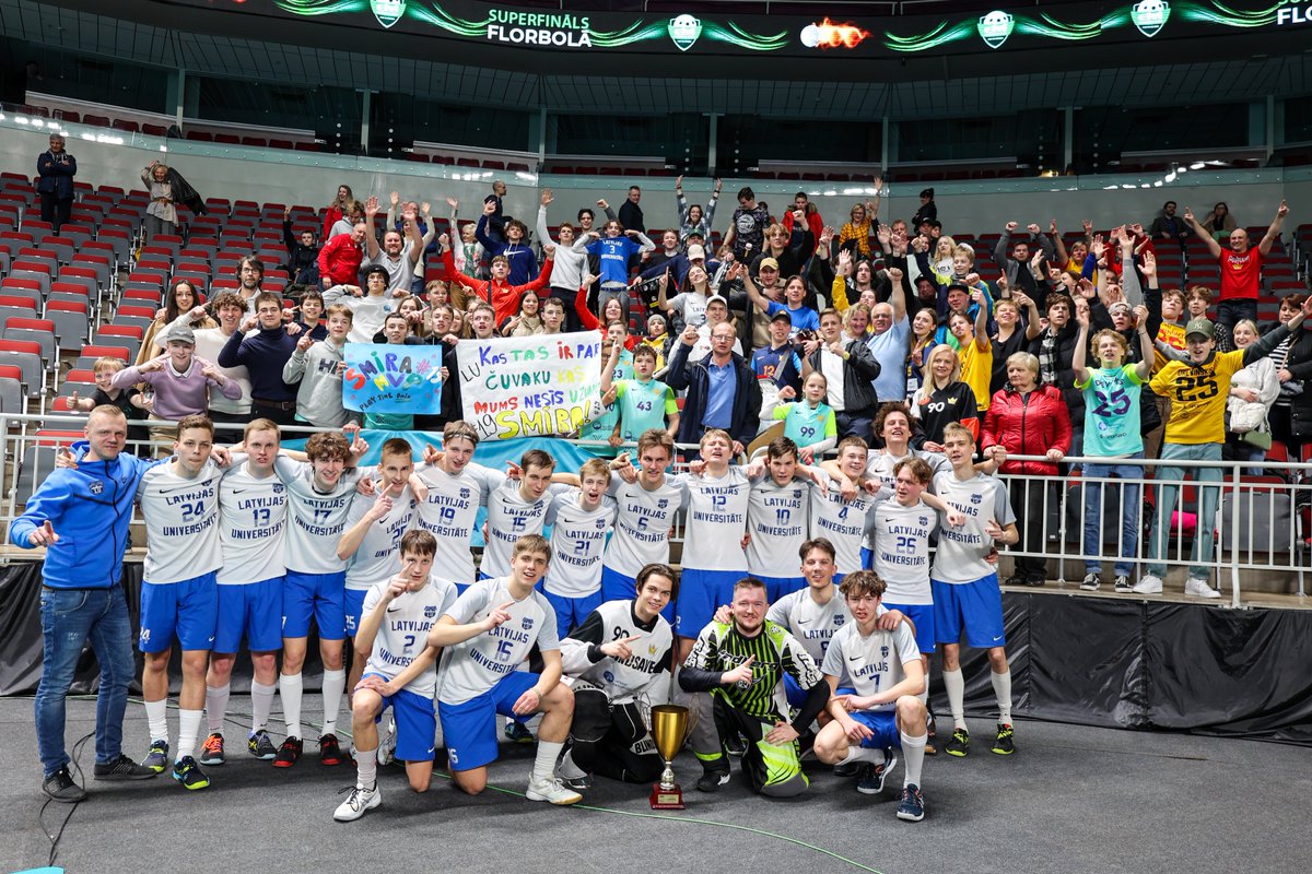 LFS_floorball's tweet image. 🏆 "Latvijas Universitāte/FS Masters" pārspēj "Ogres Vilkus" (7:5) un iegūst 1. līgas Superkausu #florbols #floorball