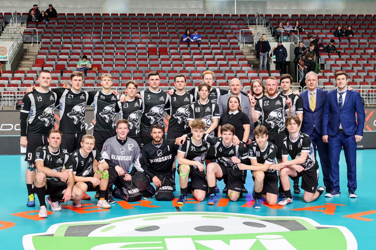 LFS_floorball's tweet image. 🏆 "Latvijas Universitāte/FS Masters" pārspēj "Ogres Vilkus" (7:5) un iegūst 1. līgas Superkausu #florbols #floorball