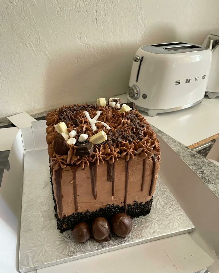MalingaTreasure's tweet photo. I did that 🥺🥺🥺.Thank you for your order 🤗

#Rihanna #RHODurban #asaprocky https://t.co/bgx9MtA9W2