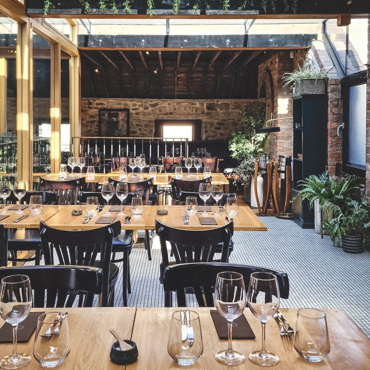 We have a couple of tables available this evening for either early or late seatings, call us on (01) 845 5614 to grab one! <a href="/last_table/">Last Minute Table Dublin</a> #malahide #oldstreetdublin