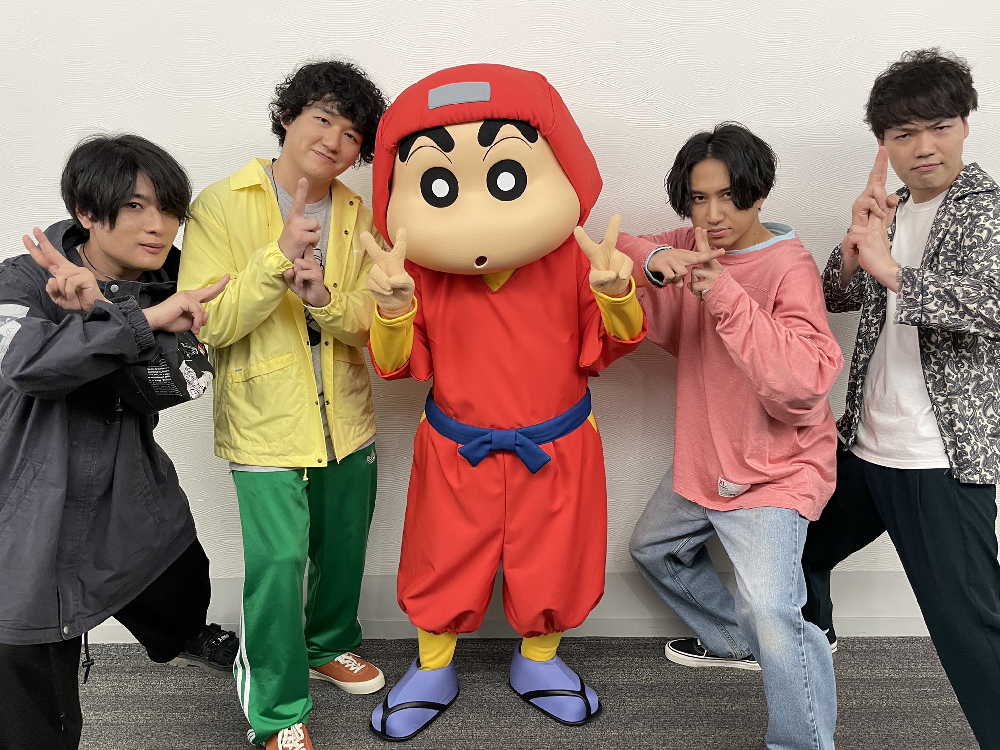 クレヨンしんちゃん 公式 Mステ で マカロニえんぴつ のみなさんと再会 昨年 映画主題歌を担当してくれた マカロニえんぴつ さんと感動の再会 去年一緒にmステに出たのが懐かしいゾ T Co Nt18l1jdhy Twitter クレヨンしんちゃん 公式 Mステ で マカロニえんぴつ のみなさんと再会 昨年 映画主題歌を担当してくれた マカロニえんぴつ さんと感動の再会 去年一緒にmステに出たのが懐かしいゾ T Co Nt18l1jdhy Twitter