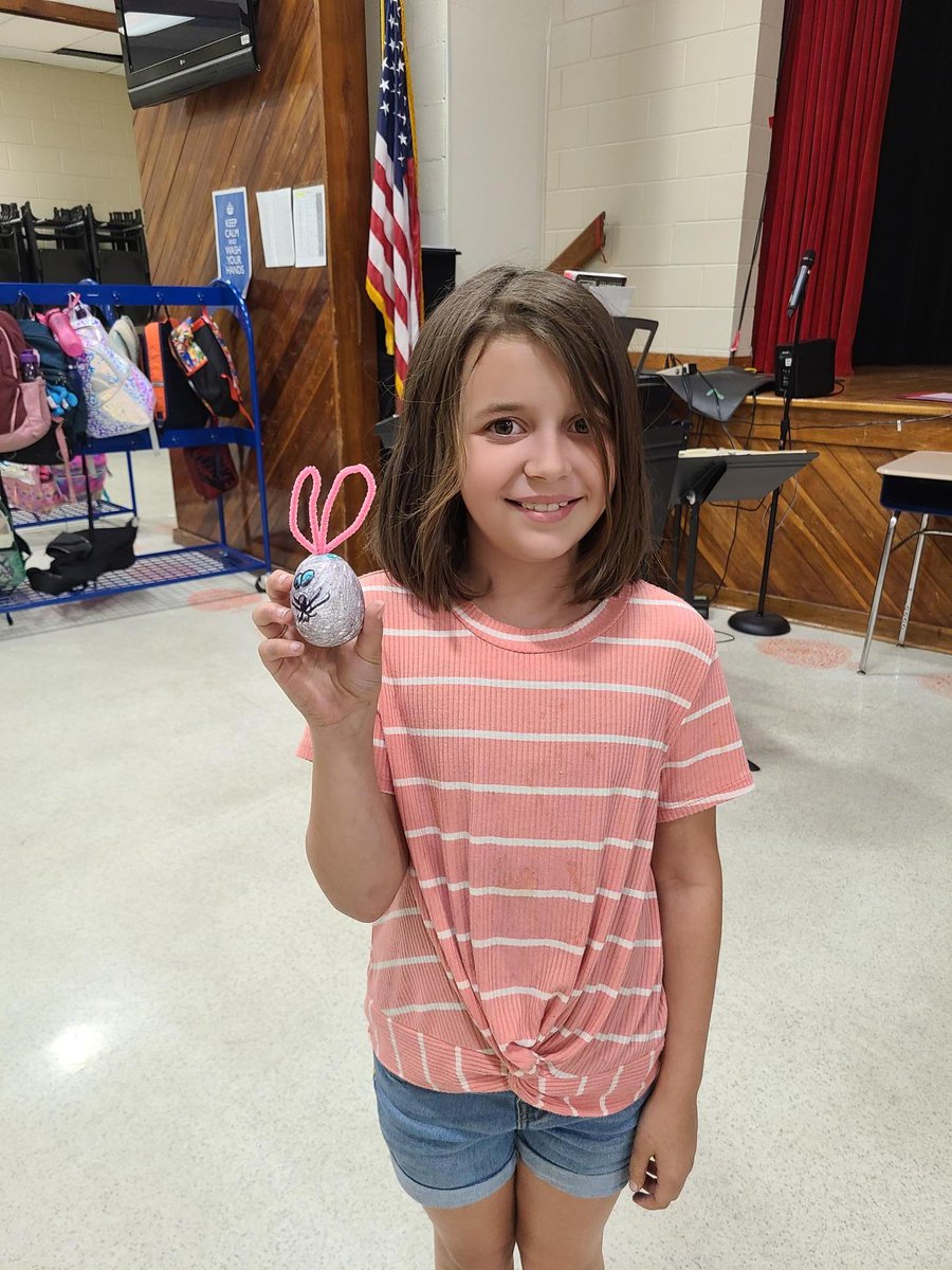 BrevAfterschool's tweet photo. Students at Lockmar made Egg Bunnies for their Easter Break. #AfterschoolWorks #BAS321 https://t.co/6MYjgMq9tc