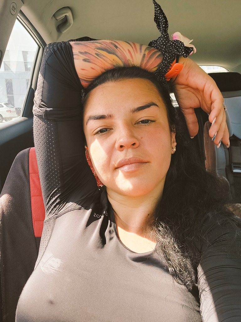 Nina Ray tweet media