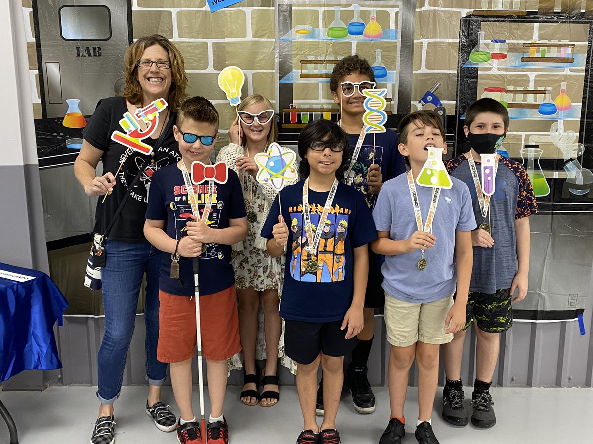 SO excited!!! <a href="/DeltonaLksElem/">Deltona Lakes Elem</a> at the#VCSscienceEXPO ready to go!! These kiddos have worked so hard!! We’re so proud! <a href="/jenndiallo2016/">Dr. Jennifer Diallo-Powers</a> <a href="/ElemSci/">VCSElemSci</a> #VCSscientists