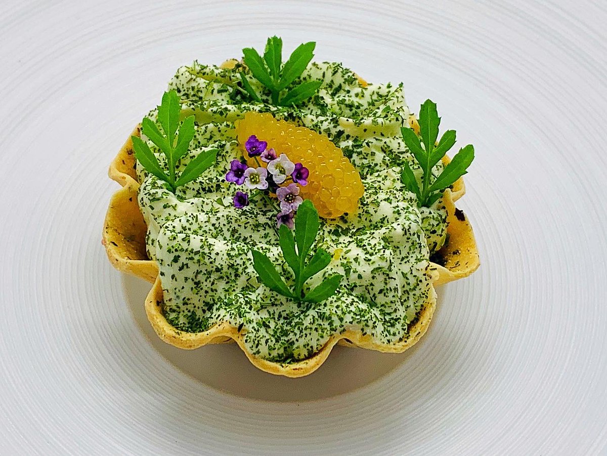 kboylechef's tweet photo. Tartlet of cured cod belly, aniseed and smoked pike roe! #newseasonnewtaste #tastingmenu #4thcourse #restaurantladyanne https://t.co/CdRCg2demn