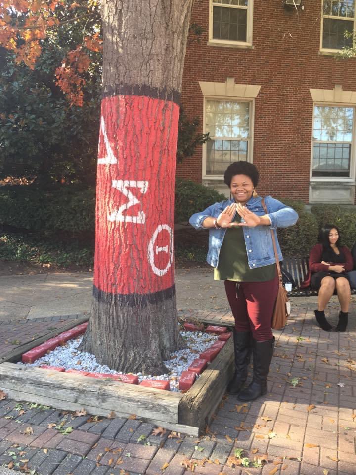 sbaker_17's tweet image. Celebrating my 10th Deltaversary! ❤️ #spring12