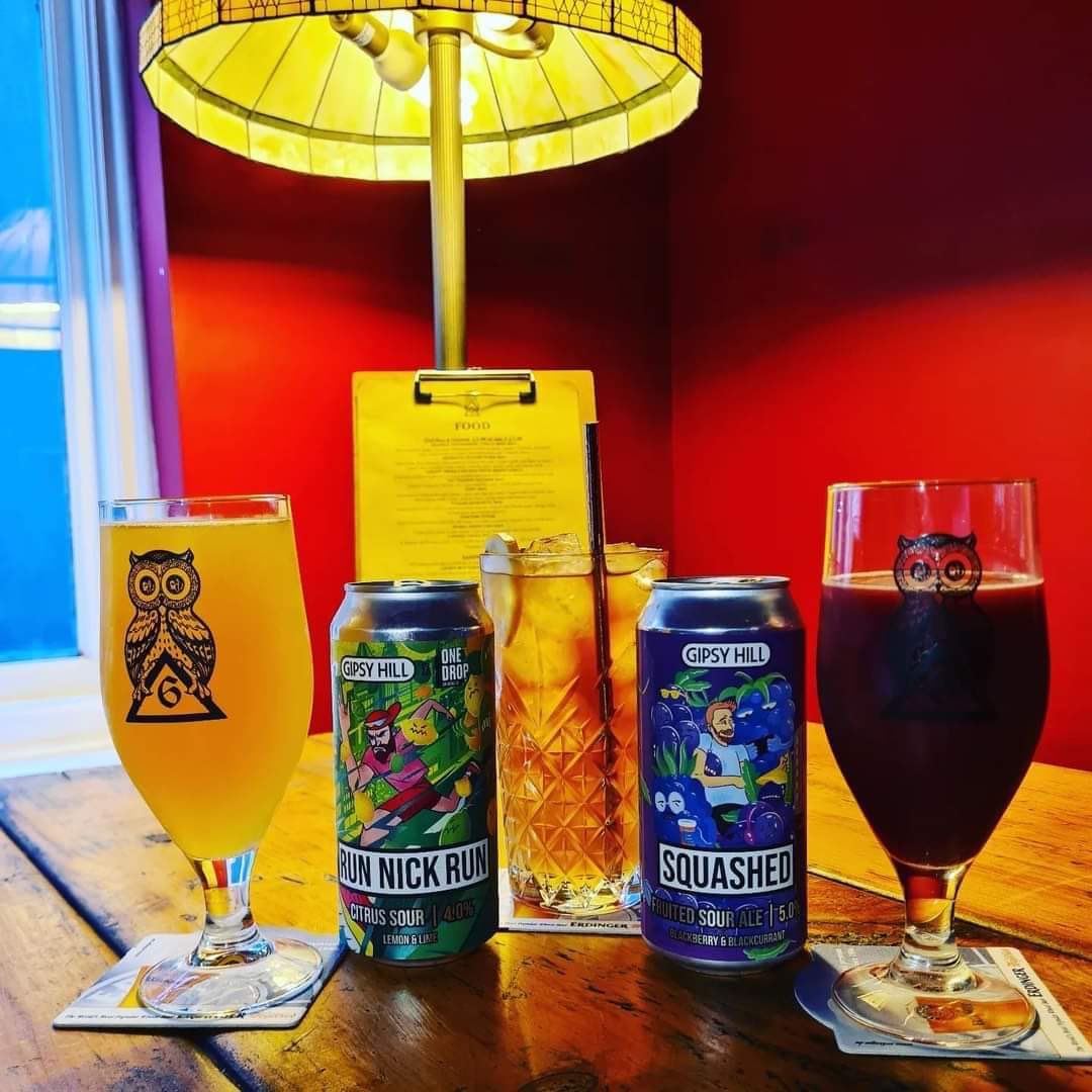 theOwl__6's tweet photo. #shoutout to Dan for this #epic pic he sent in of how his #GoodFriday night is going! @theOwl__6 @GipsyHillBrew #squashed #runnickrun
Have a good one! 🦉 https://t.co/2eT9QpMQsE