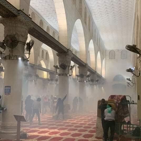 Timesofgaza's tweet photo. Al-Aqsa mosque, 
Ramadan 2022 | Ramadan 2021 https://t.co/vsuWMI63jh