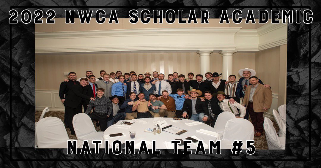 LECwrestling's tweet photo. The really BIG news.  So proud of this team.  Something that they set out to do. 

Remember Top 10 academically, Top 10 at the NCAAs, Win the @GreatMidwestAC 

Getting closer every year to the team Trifecta.  Takes every guy at some point along the way. https://t.co/30OIrm8Yg9