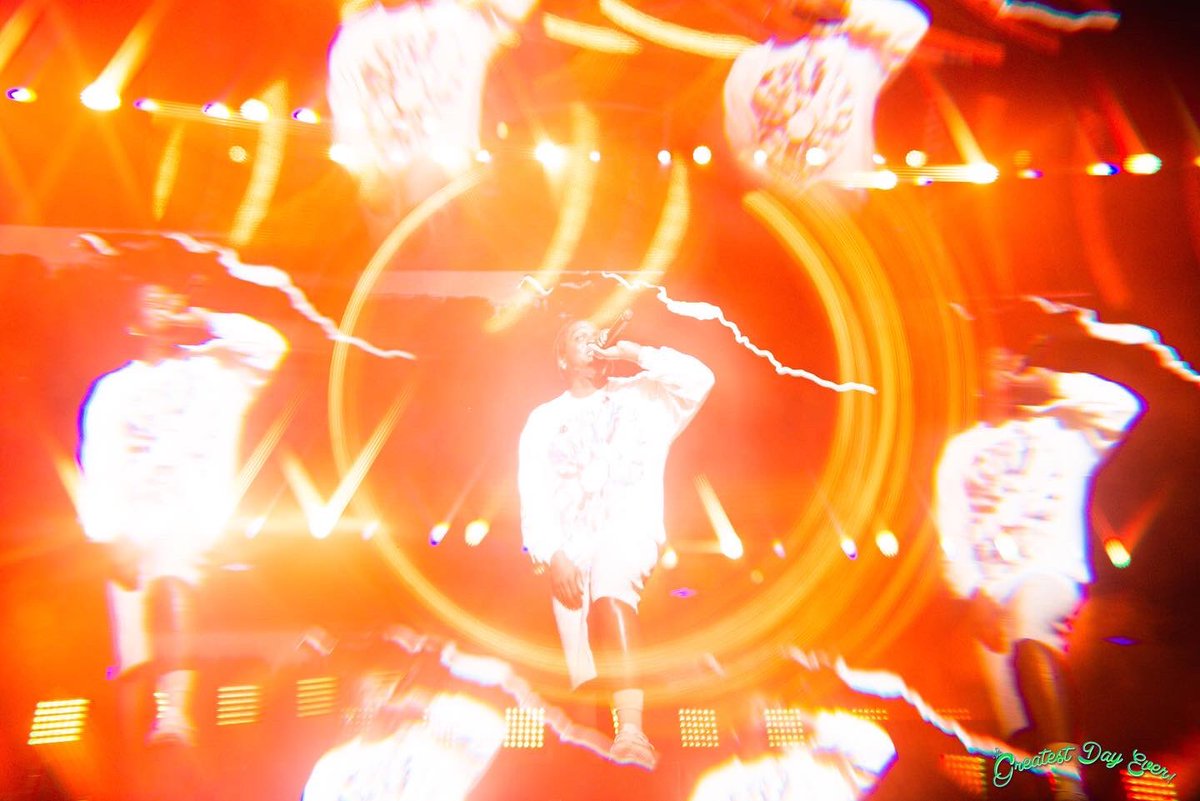 ✨🪩✨ tweet media