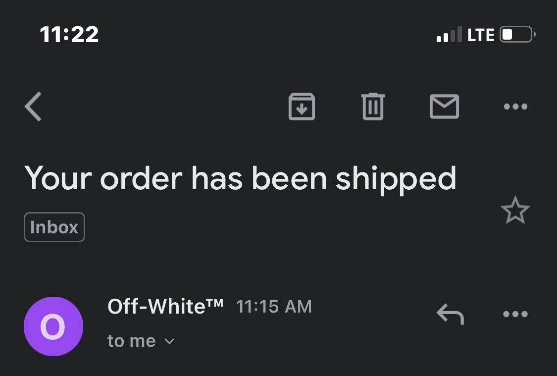 LA SNKR tweet media