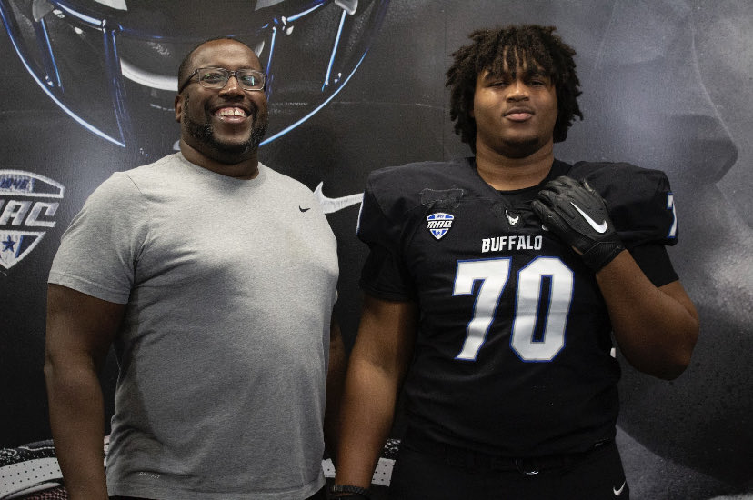 Tavien Ford (@fordtavien) on Twitter photo Had a great weekend at buffalo last week.<a href="/GMC_Football/">GMC Football</a> <a href="/UBFootball/">UB Football</a> <a href="/Stansfield_Matt/">Matt Stansfield</a> Had a great weekend at buffalo last week.<a href="/GMC_Football/">GMC Football</a> <a href="/UBFootball/">UB Football</a> <a href="/Stansfield_Matt/">Matt Stansfield</a>