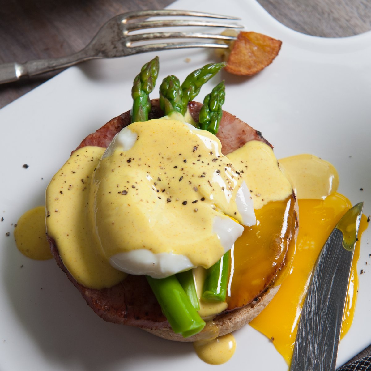 3PigsPate tweet media