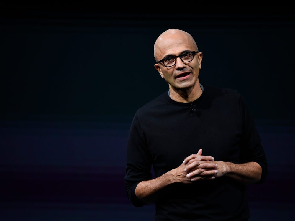 LibraryTow's tweet photo. (Business insider) Al parecer Microsoft esta creando una red de anuncios que le permitirá a las marcas anunciarse en los juegos de Xbox Free-to-Play https://t.co/tYWBdlIXo5