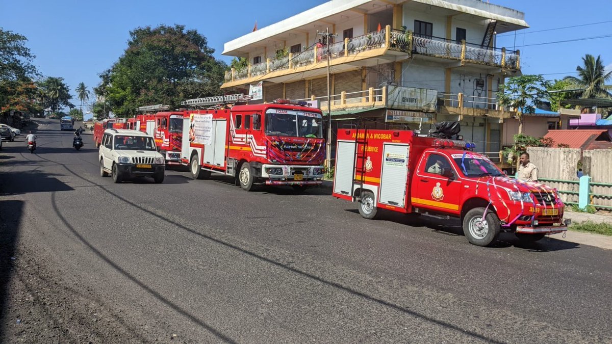 FireService_ANP's tweet photo. On #FireServiceWeek2022 , @ANfireservice pays homage to the firefighters who dedicated their lives to serve the nation. 
The theme for this year is “Learn Fire Safety, Increase Productivity.”
@MediaRN_ANI @DGPANIslands @Andaman_Admin https://t.co/wJZ1TMKlm2