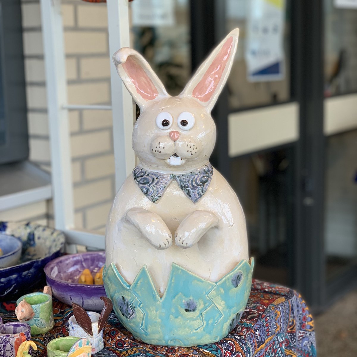 Een heel fijn paasweekend allemaal! Kijk ook eens op kunstencadeau.org voor meer leuke cadeautjes van #keramiek #visio