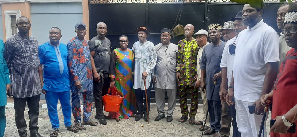 nwala_bigman's tweet photo. Hon. Emeka Nwogu today, consulted Etche LGA for effective representation in House of Representatives, Etche/Omuma R/S. https://t.co/B1OTeOyoO3