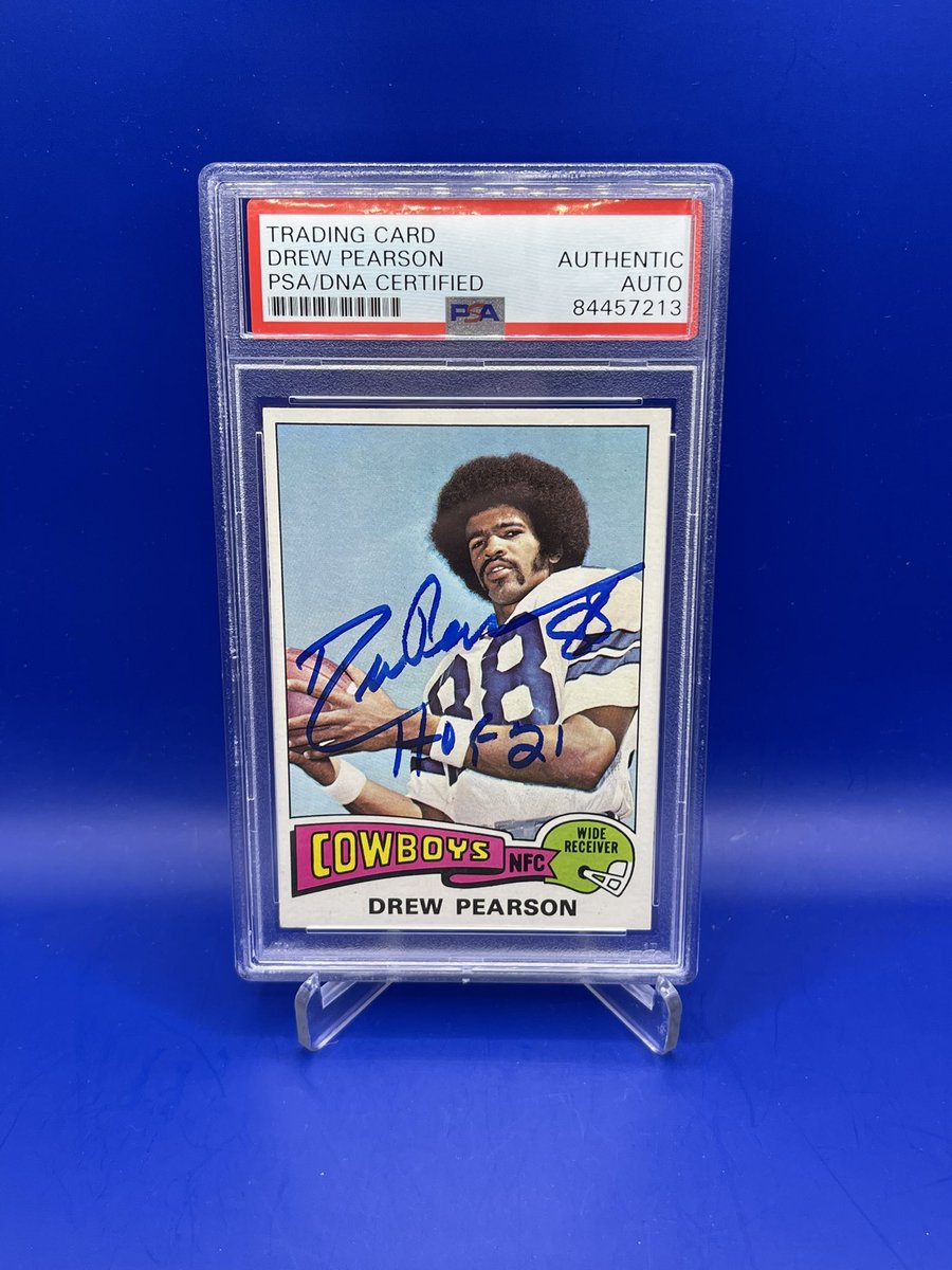 One of my favorite cards! 

Sat public with Drew Pearson at an autograph signing a few weekends ago, but got this one signed just a few weeks after he got inducted. Said it was one of his first HOF inscriptions. Love this card. https://t.co/xQdt7Pw8ug