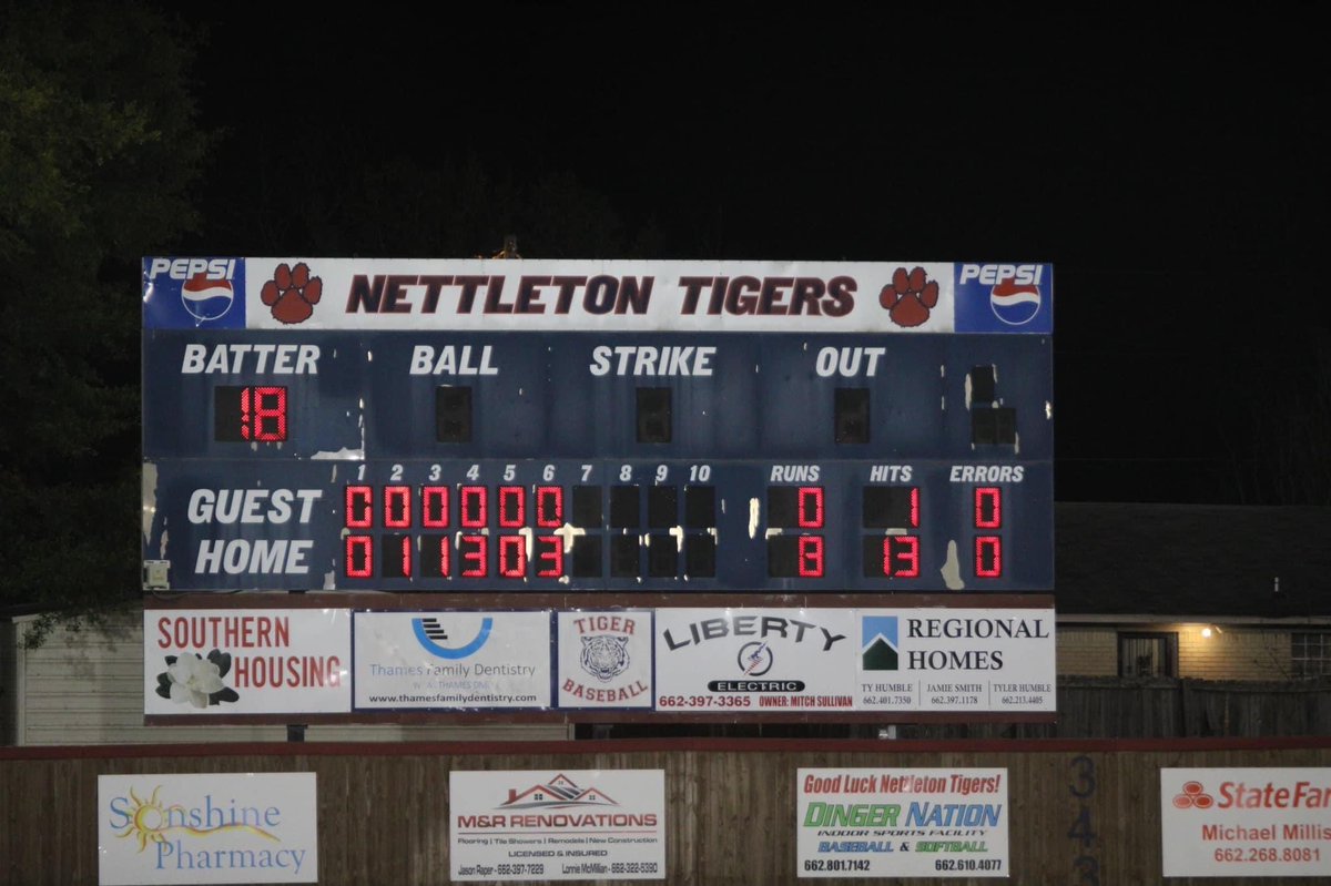 bradcrawley2's tweet photo. Great night for Nettleton Baseball. Division title over the Amory Panthers .Tigers2022⚾️ https://t.co/UtCEoZtog8