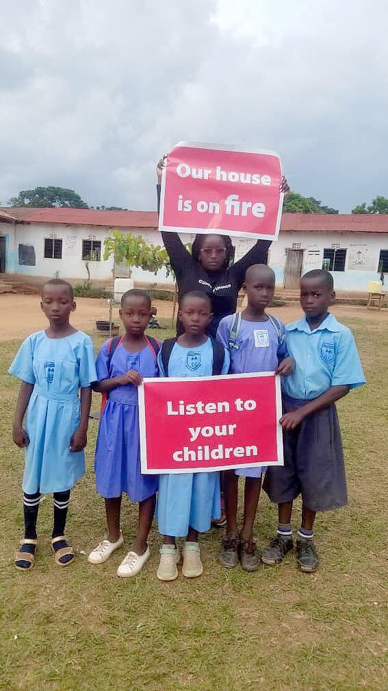 TKobusiingye's tweet photo. Listen to The Children 
Our House is on Fire 
#SchoolStrikeForClimate #FridayForFuture ⁦@Riseupmovt⁩ https://t.co/8fZP4Dz8UM