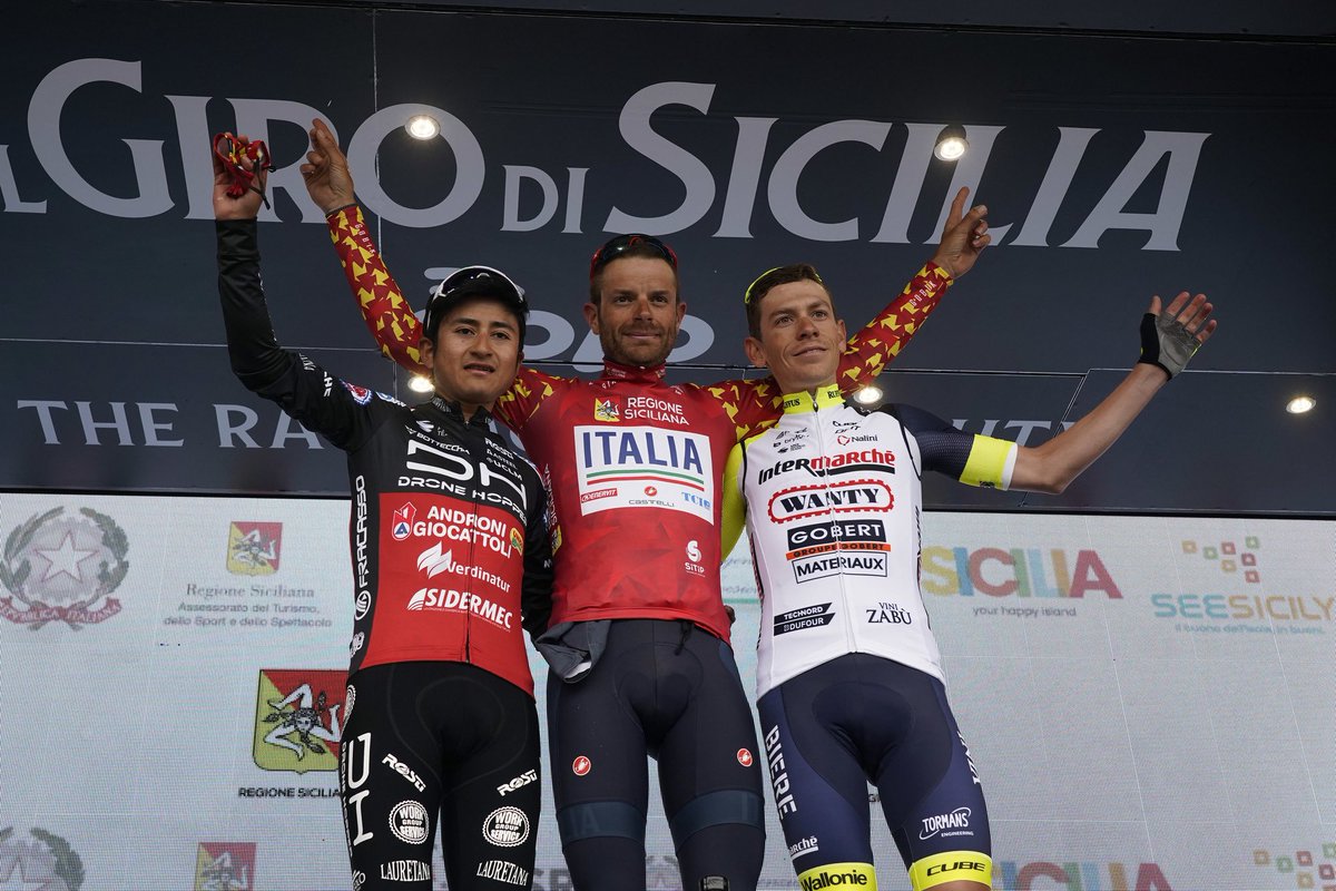 🥇 @CarusoDamiano is the king of the Etna 🌋 and wins the @ilgirodisicilia with his National team ! #RideAsOne #IlGirodiSicilia 📸 @SprintCycling
