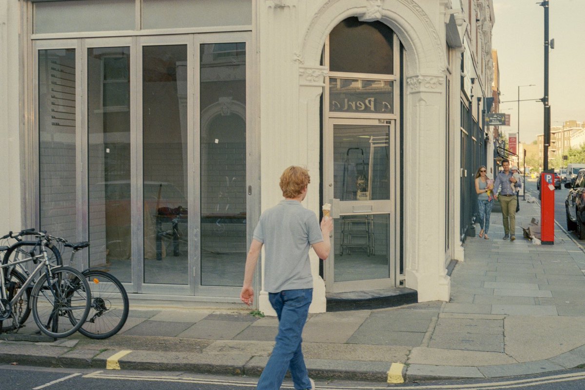 herrigerc's tweet image. 3 weeks time in October. Where would you go to shoot film?🍦