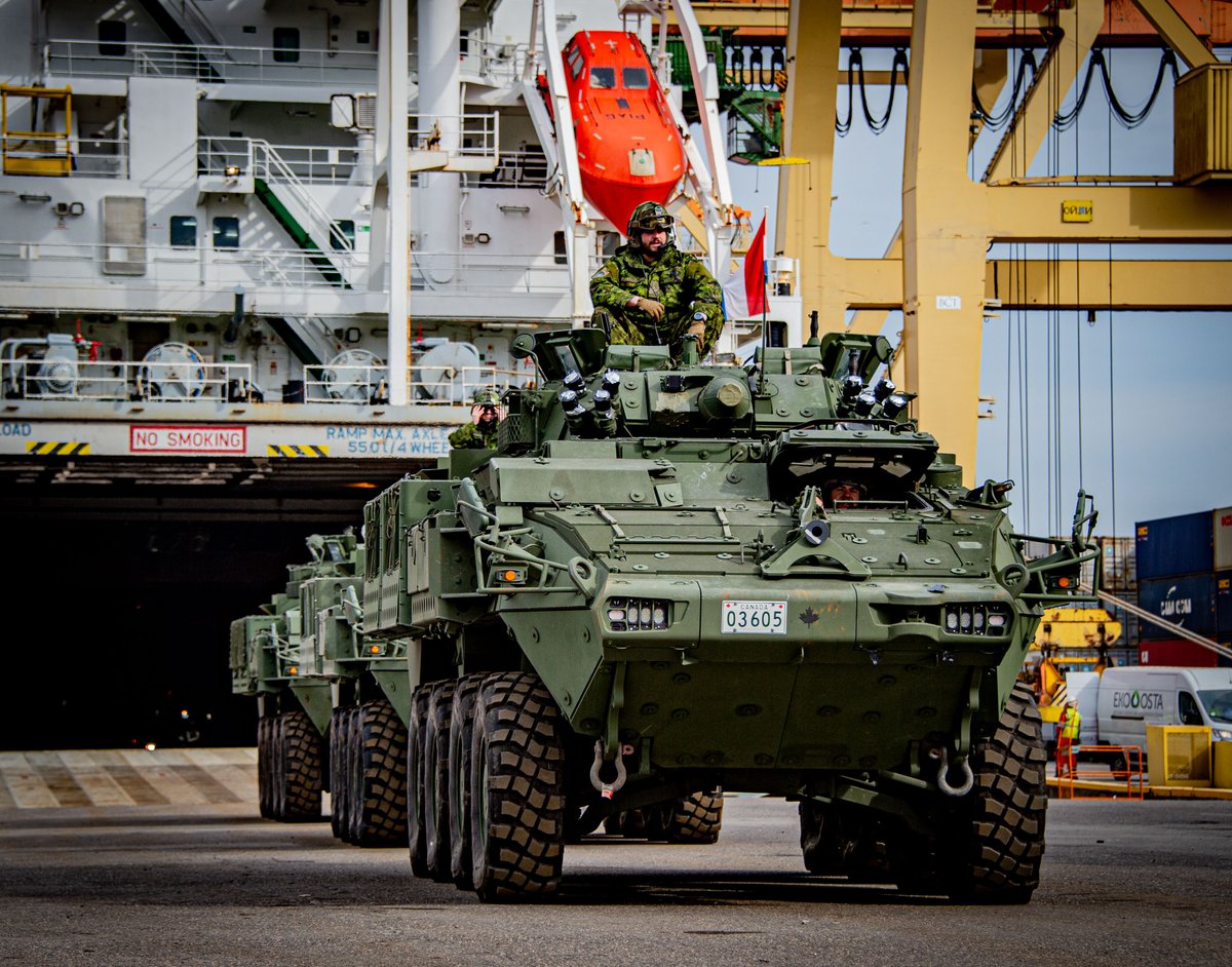NATOMNBLatvia's tweet photo. M777 howitzers, LAV 6.0s, and other equipment are unloaded at the Port of Riga for transport to the #eFPBG #Latvia at Camp Ādaži.
📸 MCpl Rod Doucet, Sgto Fernando Ndiaye https://t.co/Zna06XXBAf