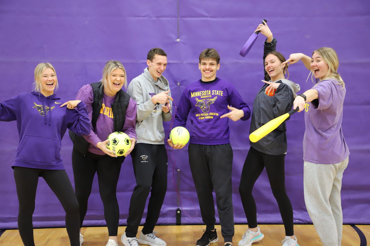 📸Sneak peek of another fun photo shoot with some of our <a href="/MankatoPEDAPE/">MankatoPEDAPE</a> students! 
> More about PE-DAPE: ahn.mnsu.edu/pedape
#MNSUAlliedHealth