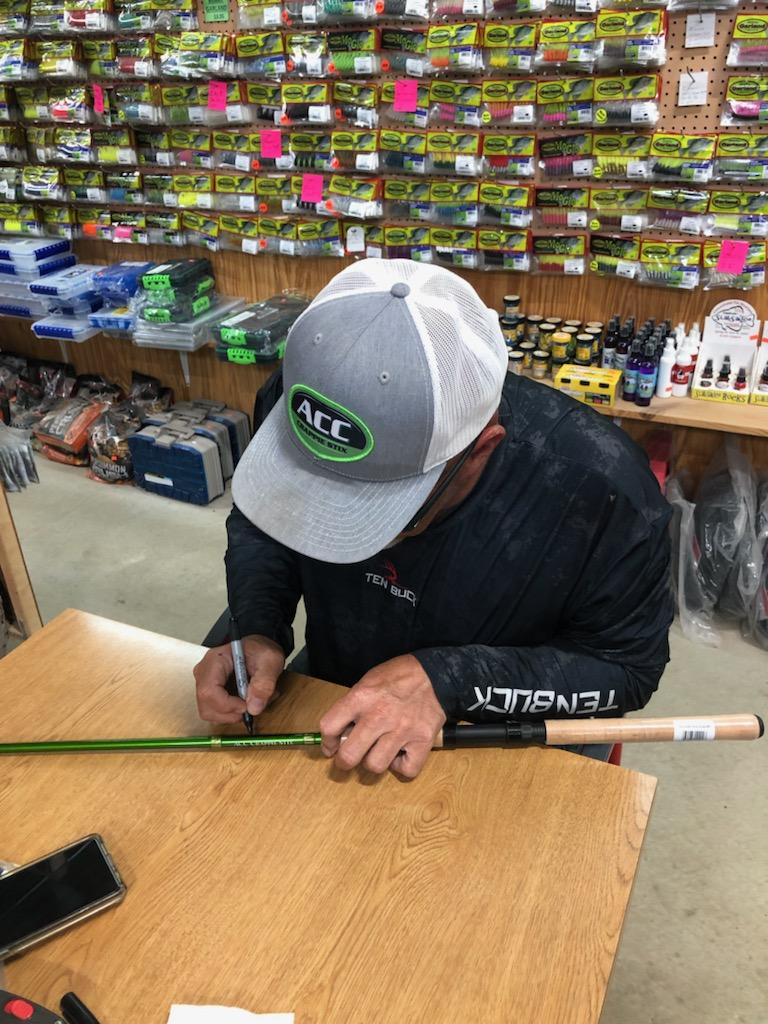 CrappieCowboy's tweet photo. I am always shocked and honored when someone wants my signature.  Blessed to do what I love. https://t.co/pkZe65YbBK