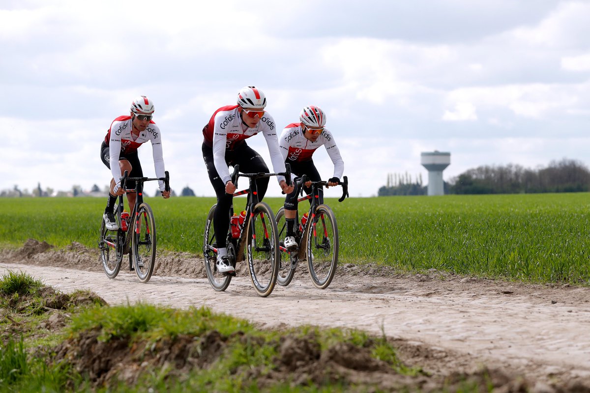 Reco de @Paris_Roubaix ✅
Place à la course dimanche ! 
#ParisRoubaix