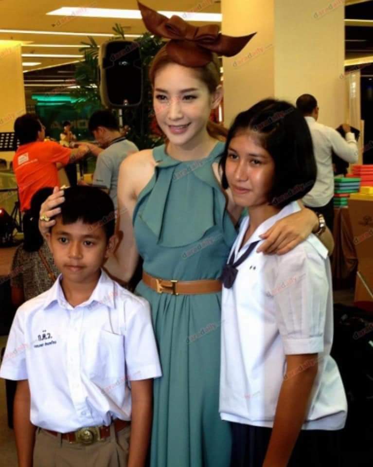 DzPeamai's tweet photo. วันที่ 18 เมษายนนี้ สรุปคดีแตงโ��� 🙏🏼
ขอให้ " แตงโม" ได้รับความเป็นธรรมด้วยเถิด #DesignGDB #แตงโมนิดา #แตงโมภัทรธิดา https://t.co/1bFbwwR1M6