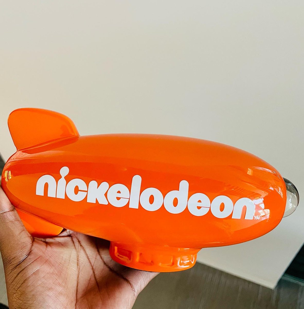 baylarenee's tweet photo. Secrets out , I can’t keep it in any longer lol . I work for Nickelodeon 🥺🧡📺 … stay tuned https://t.co/askFy5wvsh