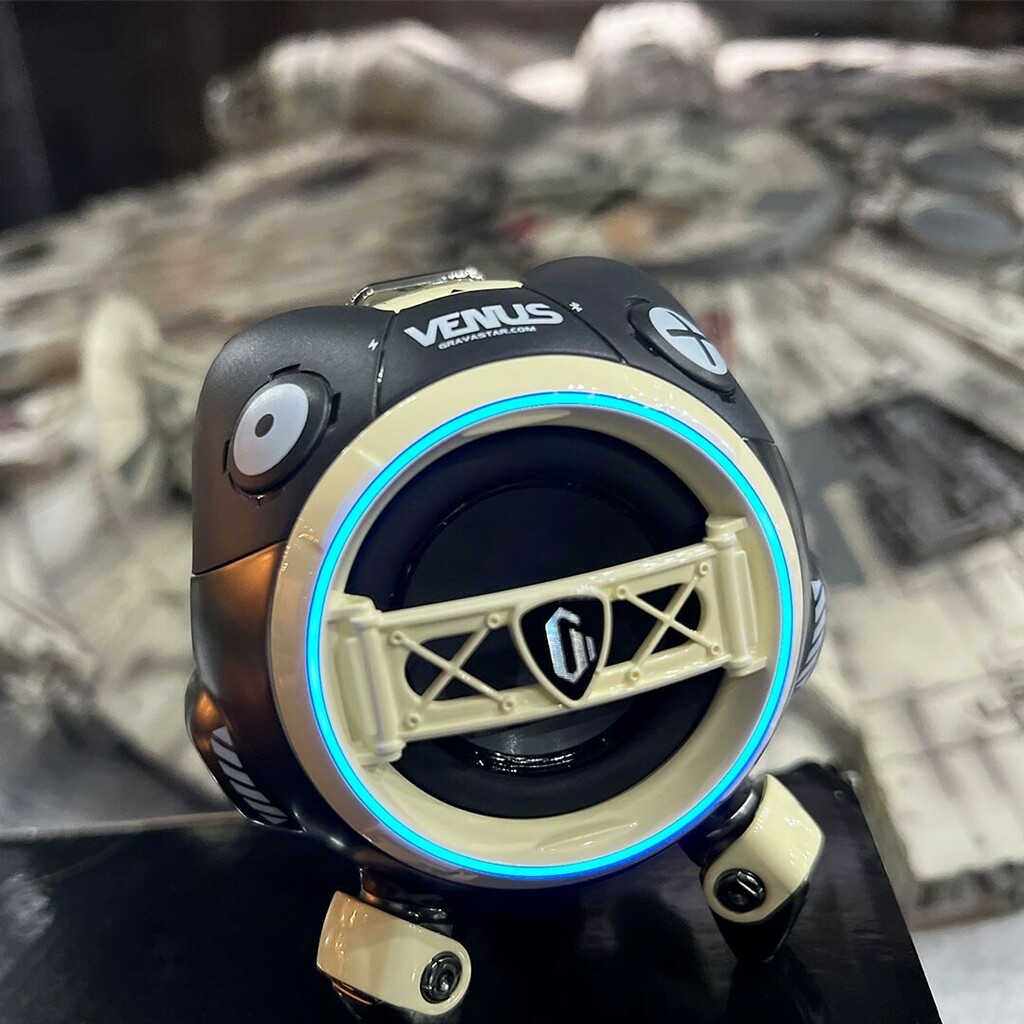GravaStar_'s tweet photo. Tread casually on the futuristic music zone with the GravaStar Venus - Dawn White. 🚶♂️🚶♂️
📸:@starwarsreplicas
Check it out with anniversary discount! Link in bio.
.
.
.
.
#gravastar #gravastarvenus #cyberpunk #scifi #gamer #videogamer #dailygadgets #… https://t.co/9uL6VIg7v2 https://t.co/C2YvWdPj7A