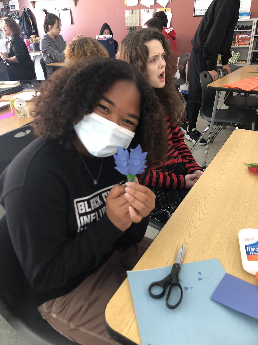 epagano414's tweet photo. So fun to watch/listen to AccEng2 make writing yesterday as they processed &amp; discussed their independent reads. We deemed this the perfect way to spend a “Thriday” (6th hour coined this term ❤️). Grateful to @wanderingbader, @MsSurberELA, &amp; @mrslesko1 for their ideas &amp; support! https://t.co/OZWLgjNczb