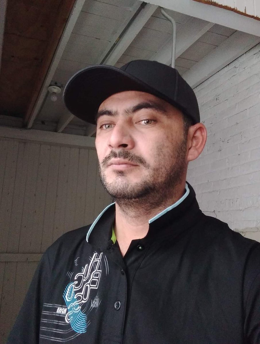 HPIL6977's tweet photo. Benjamín #HeteroEngañado de Guatemala 🇬🇹 es súper caliente y con una rica 🍆💦 https://t.co/YhFkhO5JTI
