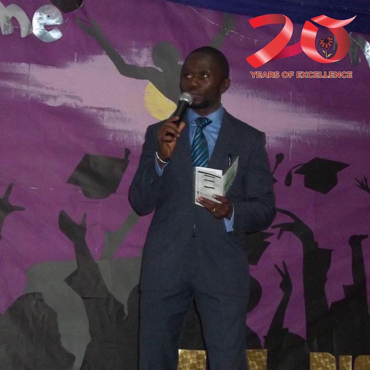 MeadowHallGroup's tweet photo. Recognising greatness!
In 2012, the pioneer set in Meadow Hall College celebrated their graduation!
#greatness #expansion #growth #meadowhall #meadowhallis20 #20yearsofmeadowhall #meadowhallat20 #20yearswithmeadowhall #meadowhallanniversary #thanksgiving #12daysofgratitude https://t.co/SXL8DiwBCw