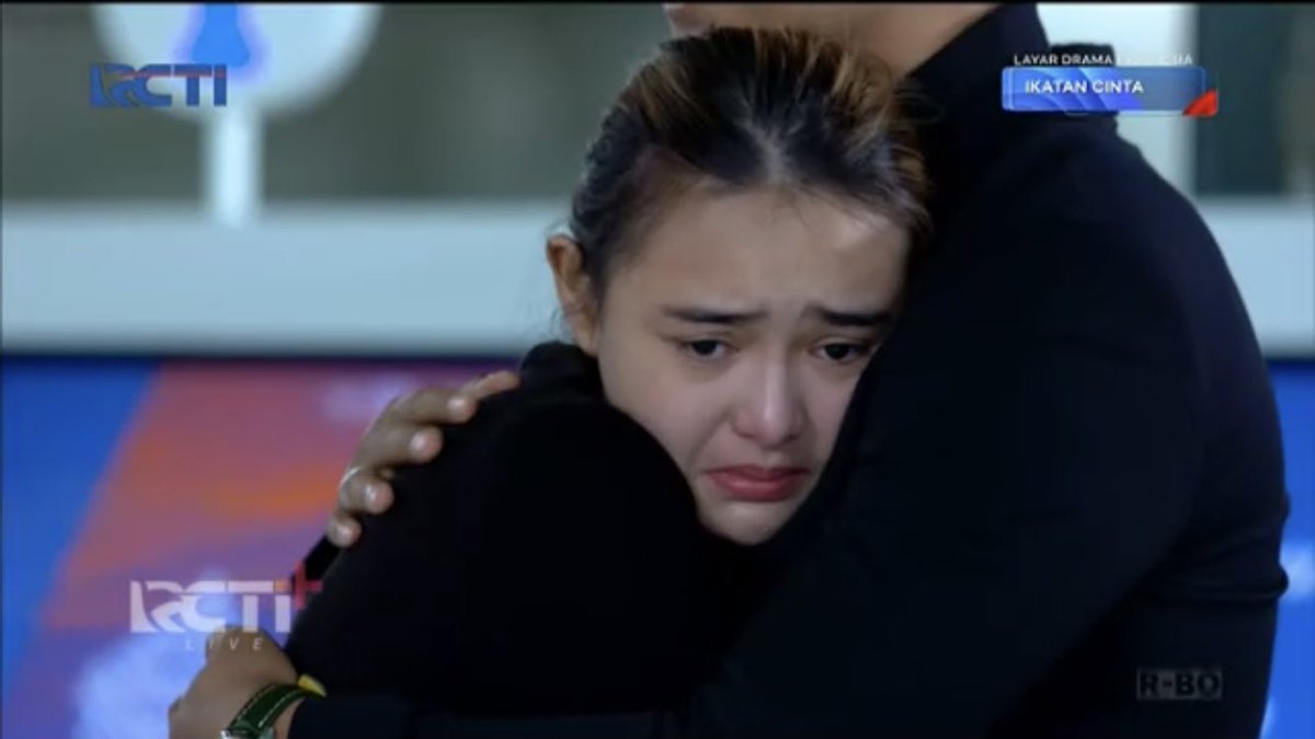 bucinmasal_'s tweet photo. Pamitan 😭😭😭
#IkatanCintaEp688 https://t.co/fRUry5gMNj