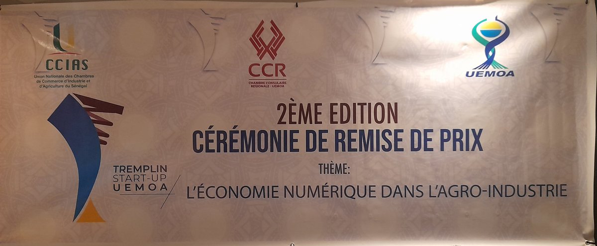 smthiam1's tweet photo. 2ème édition cérémonie de remise de prix Tremplin Srat-up UEMOA #ccias #ccr #uemoa #Africa https://t.co/67dxaLCTXK
