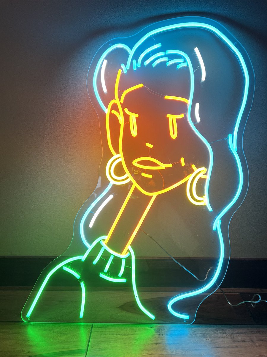loserclubreborn's tweet photo. Gm from a very lit @ladyinvisible 💡

Yes, this is a real neon light she got made 🤣 https://t.co/k5YddpVCdc