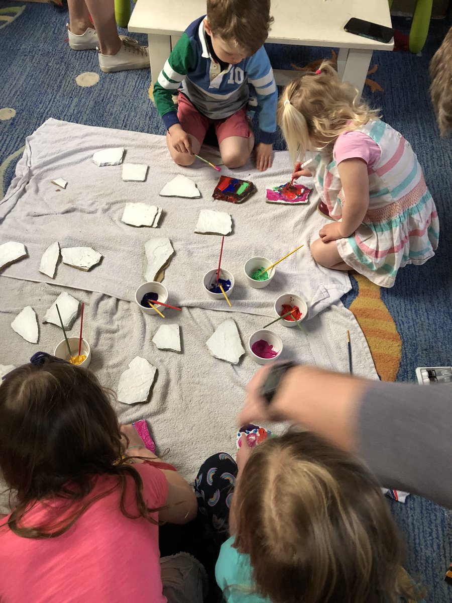 Good Friday with some of our younger members this morning ⁦<a href="/stmaryswhitkirk/">St. Mary's Church, Whitkirk</a>⁩ Thanks to ⁦<a href="/picallil/">lynne pickersgill</a>⁩ for leading us.