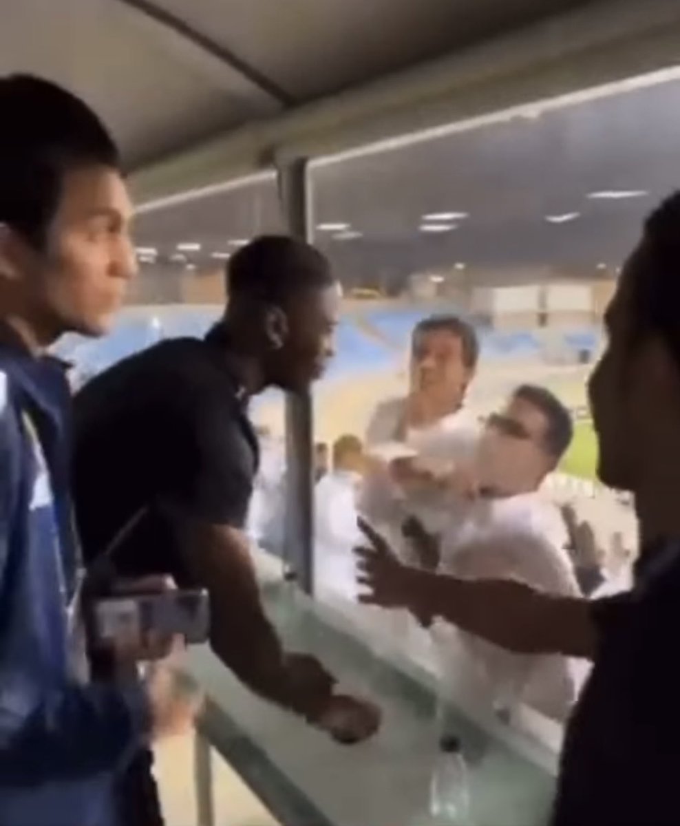 علي نوري tweet media