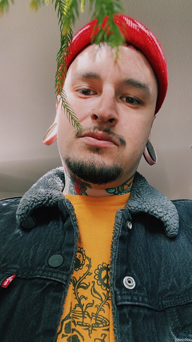 boogyboys's tweet photo. Hey, y’all! Trying to move right now again and could really use anything atm Venmo/chime/cashapp: boogyboys #helpmoving #help https://t.co/52Q972FAh6