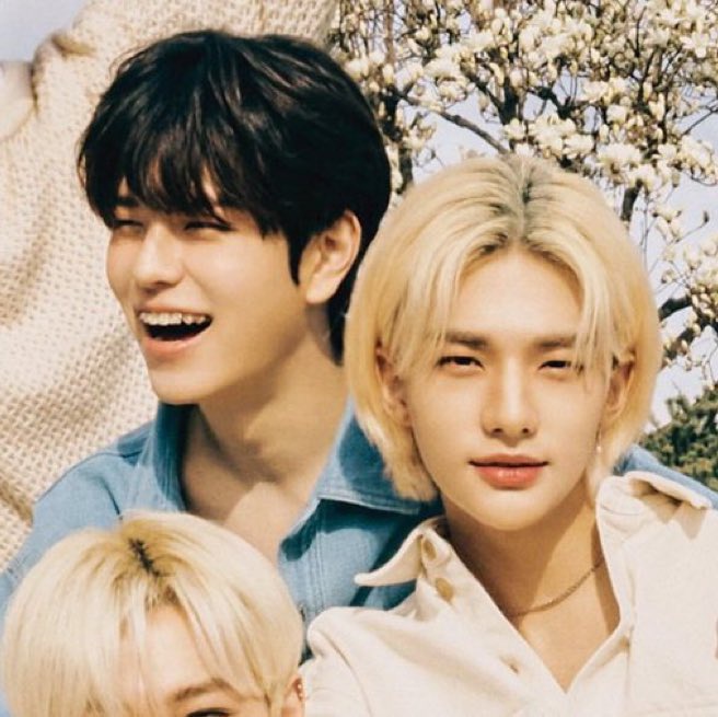 ccseungjn's tweet photo. Uh- https://t.co/CTksTBtnW3